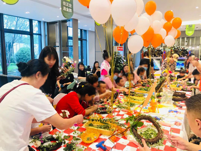 1594888440260728.jpg 金輝·優(yōu)步學(xué)府活動(dòng)現(xiàn)場(chǎng)