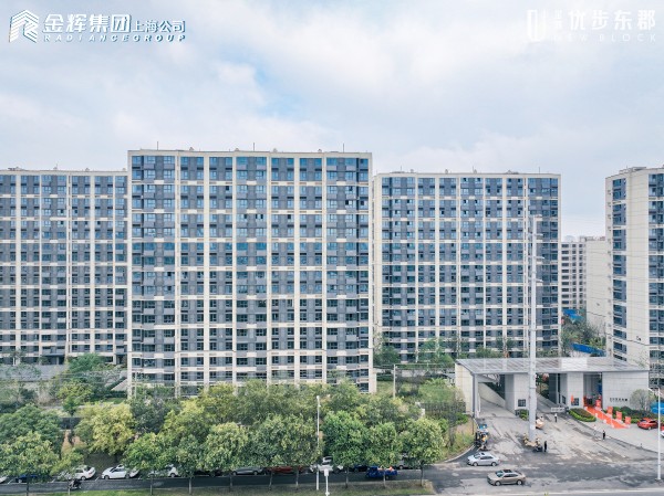 1697702877960954.jpg 32_001.jpg